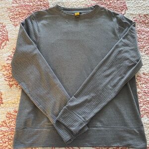 Women’s thermal crew neck shirt